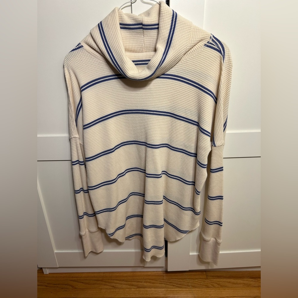 Aritzia Babaton long sleeve waffle knit size XS - Picture 5 of 6